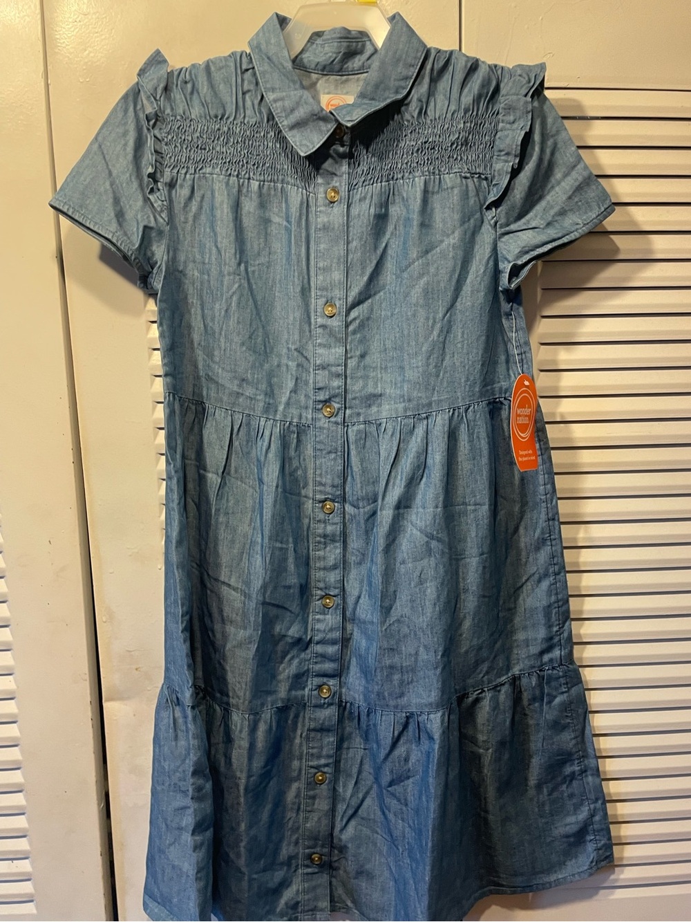 Girls' Denim Button-Front Dress 
Wonder Nation short sleeve denim dress